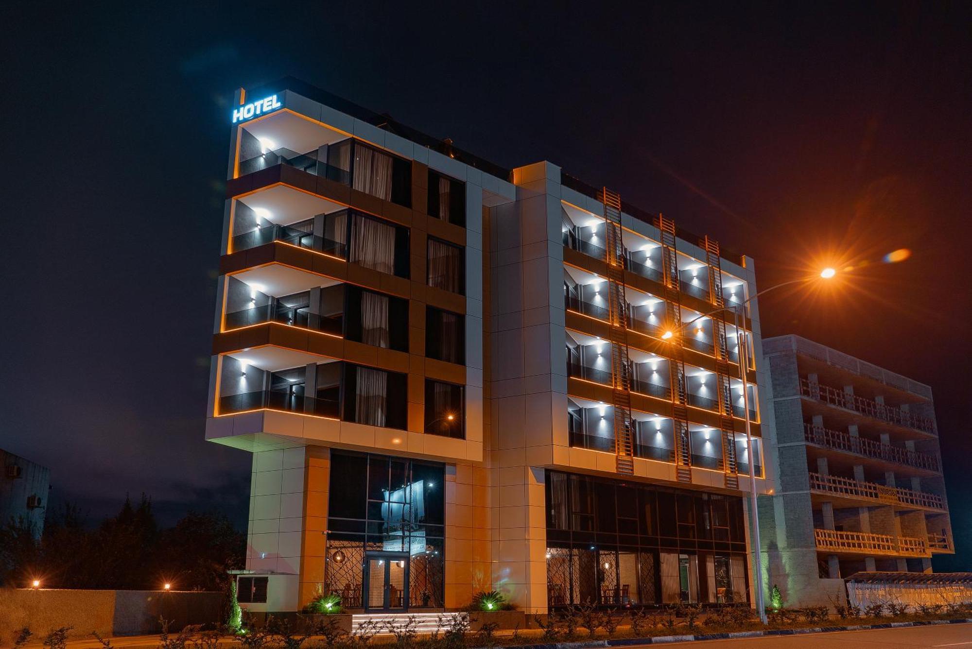 Cozy Loft Hotel Batumi Exterior foto